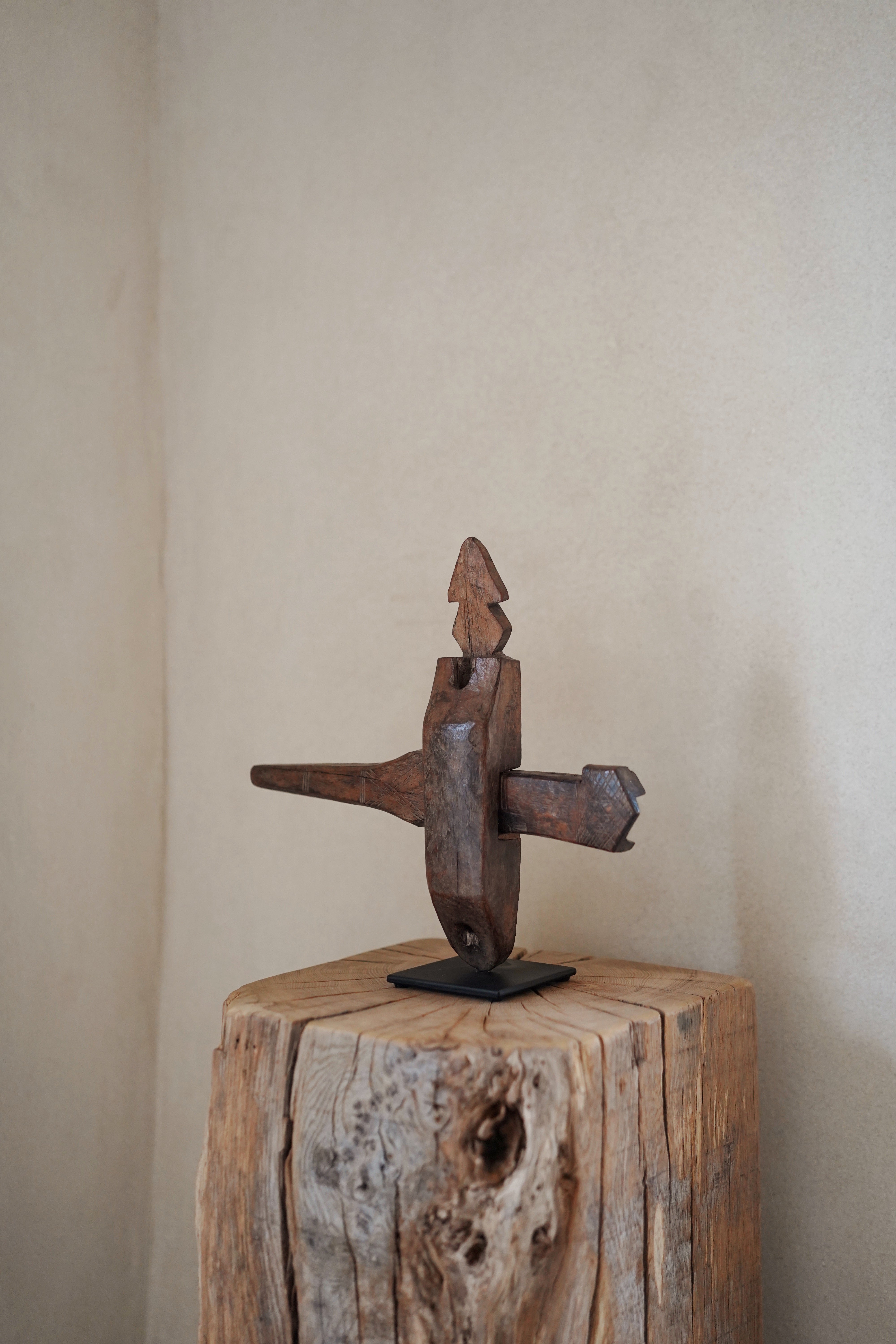 Dogon Door Lock 01