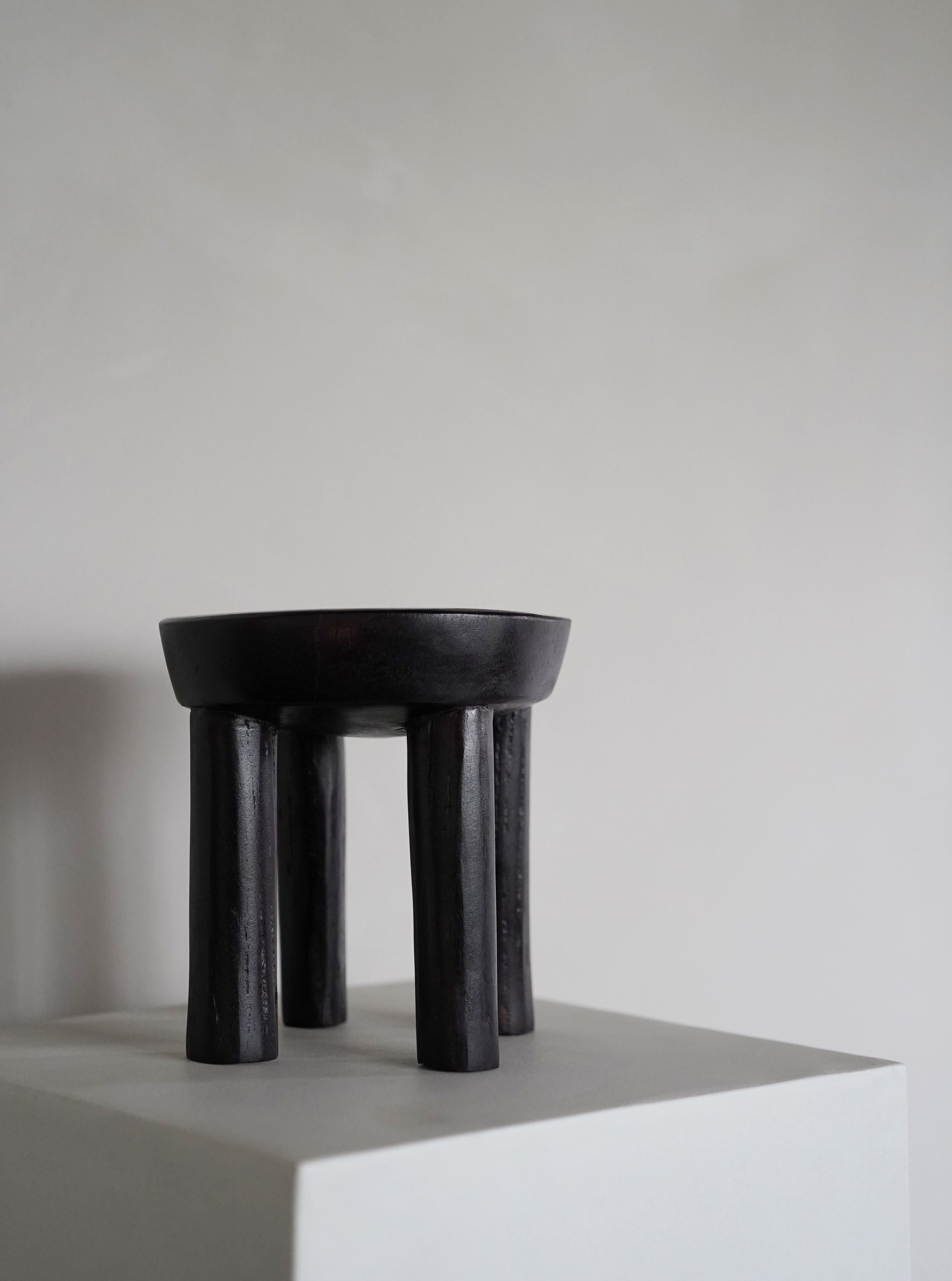 Lobi Stool