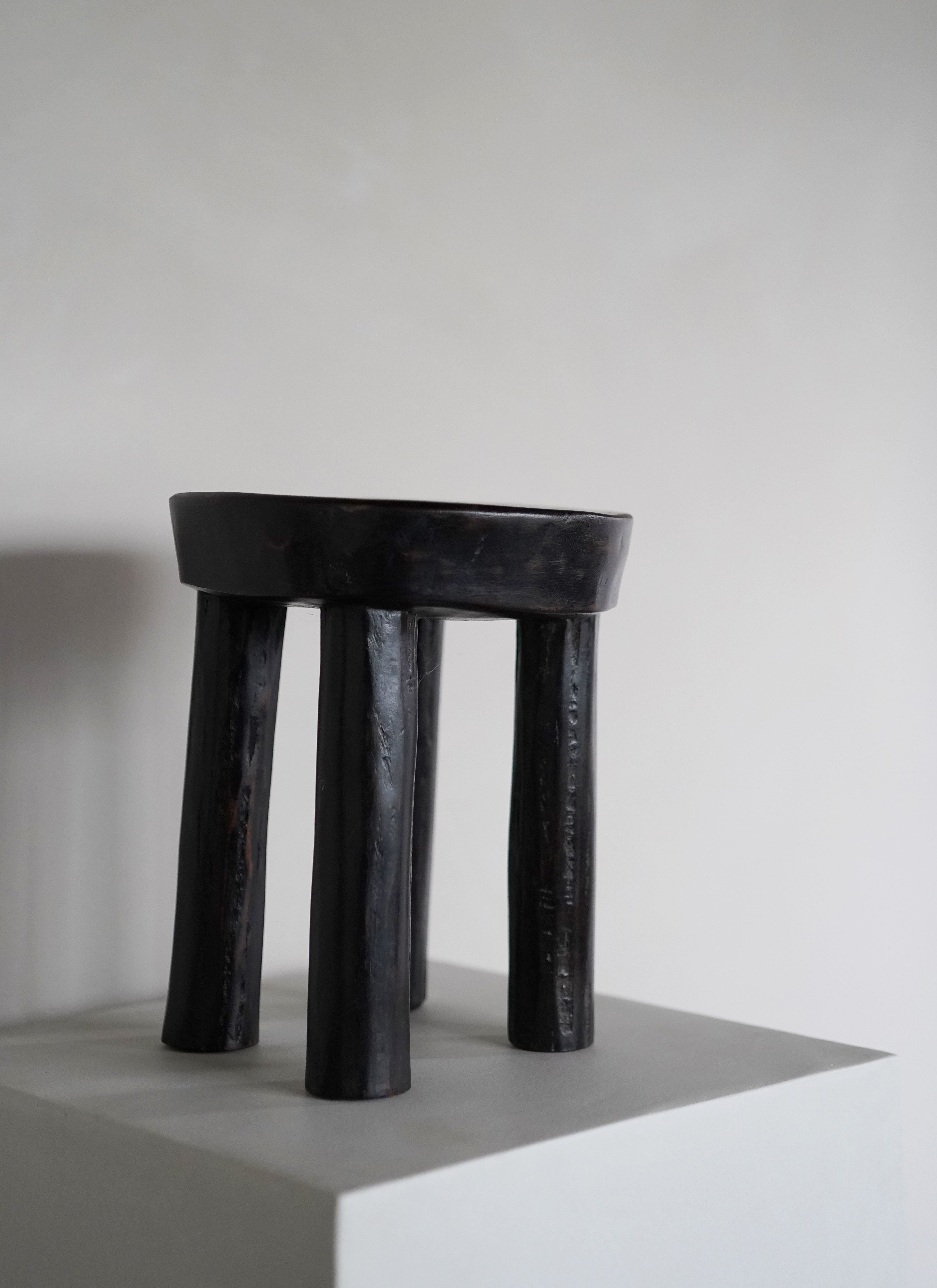 Lobi Stool