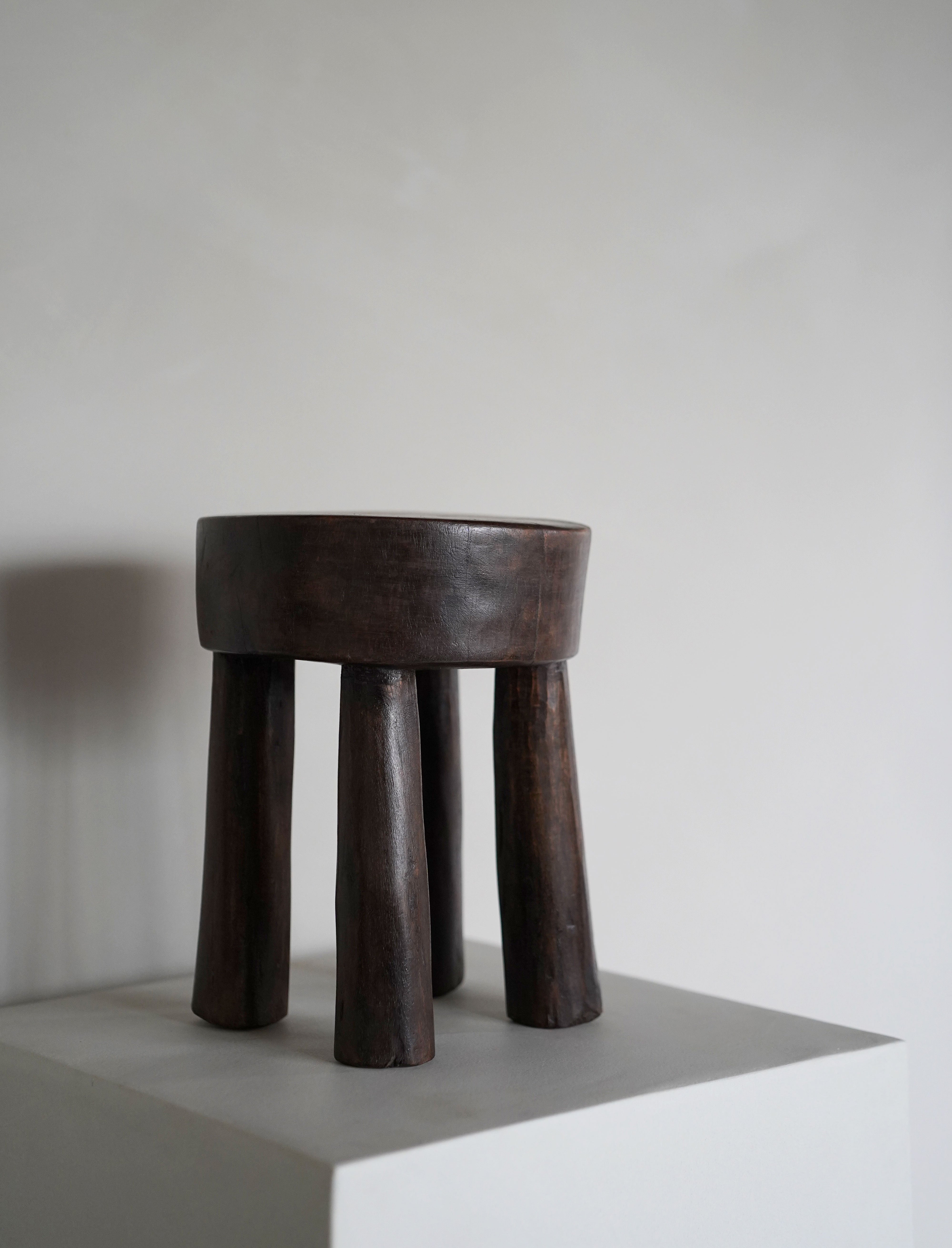 Lobi Stool 11