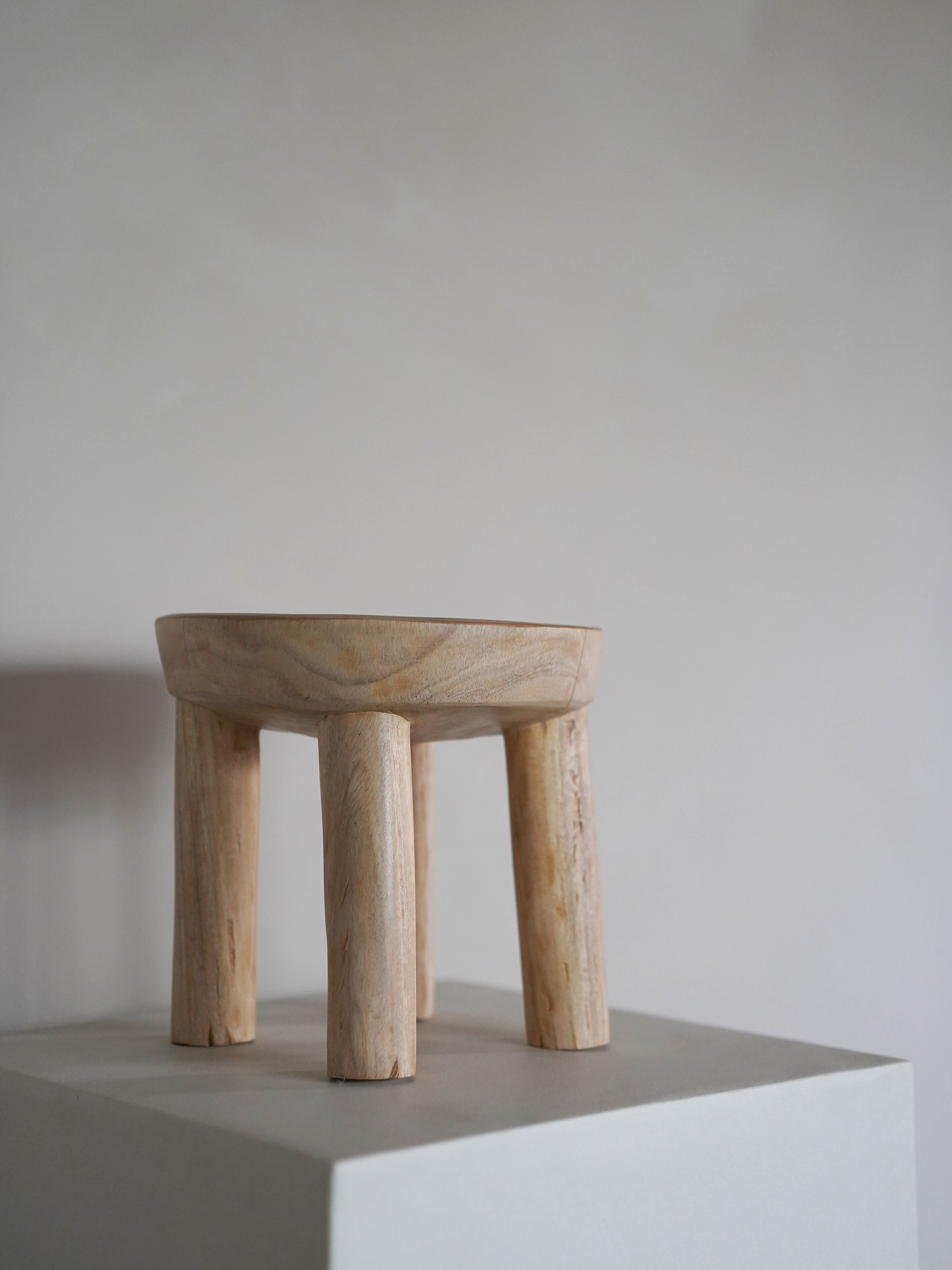 Lobi Stool