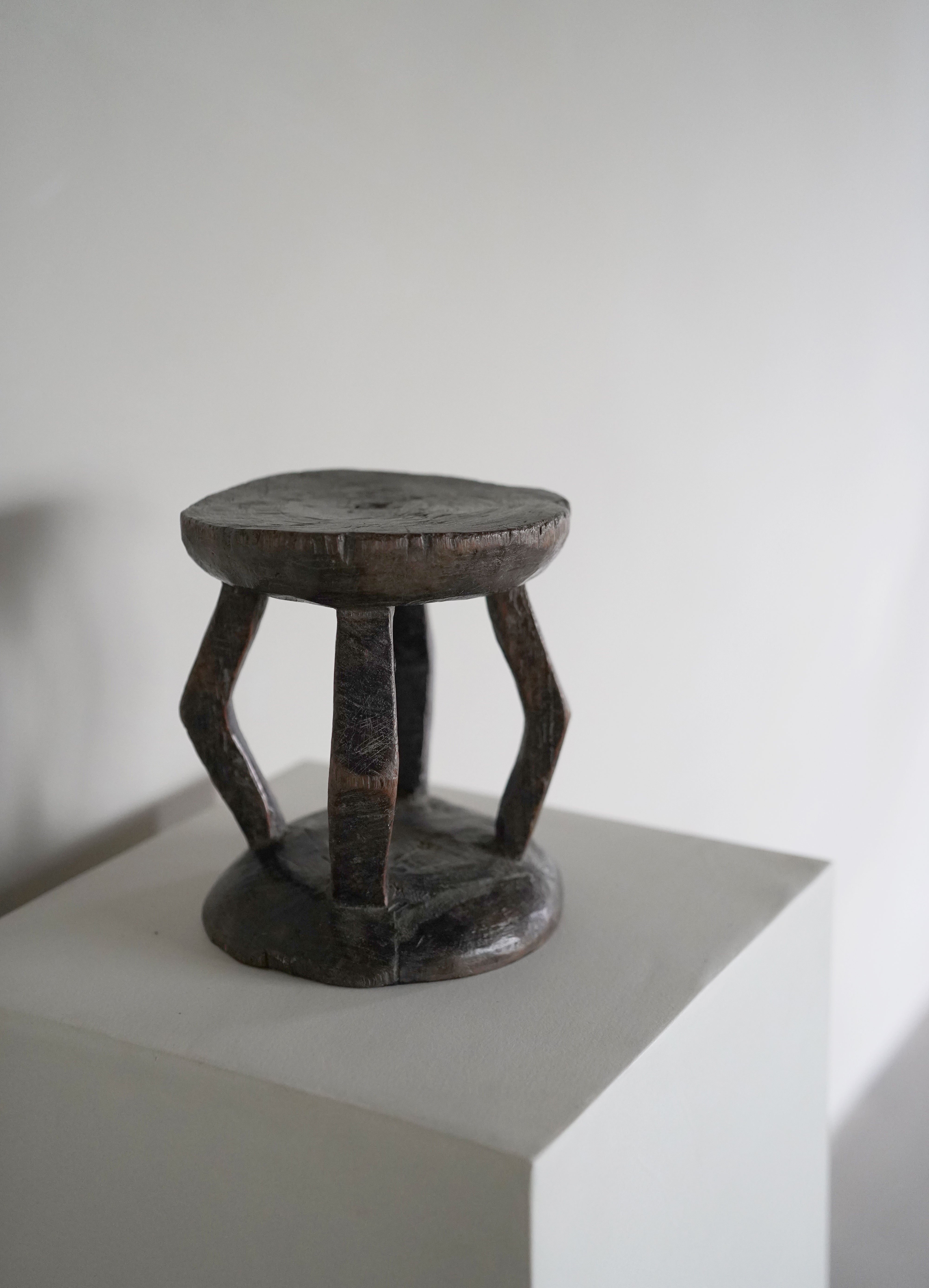 Lozi Stool 04